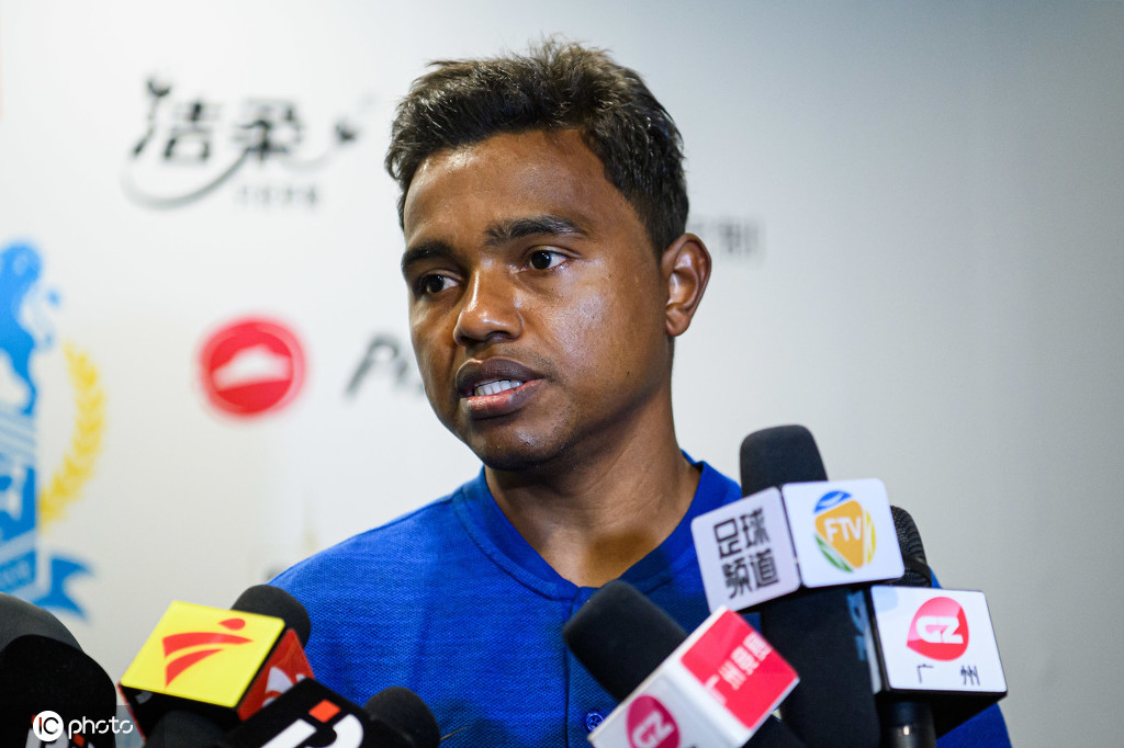 关于赛前亚冠传出新动向,拜仁慕尼黑临场应变,管理层表态:管理层满意,球队文化再被提及的信息 关于赛前亚冠传出新动向,拜仁慕尼黑临场应变,管理层表态:管理层满意,球队文化再被提及的信息